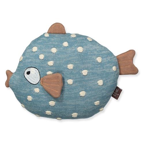 Se OYOY Little Finn Cushion | Blå | 0 ved Babyshop