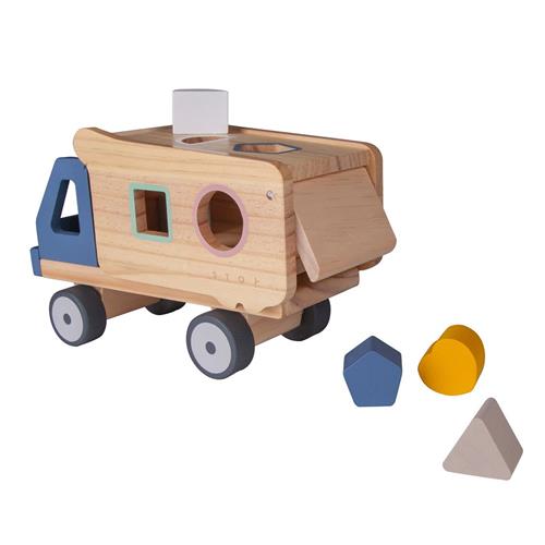 Se Stoy FSC 100% Truck Sorteringsboks | Grønn | 2-4 years ved Babyshop