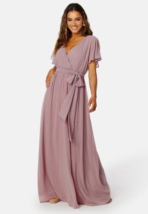 Se Goddiva Flutter Chiffon Maxi Dress Dusk S (UK10) ved Bubbleroom