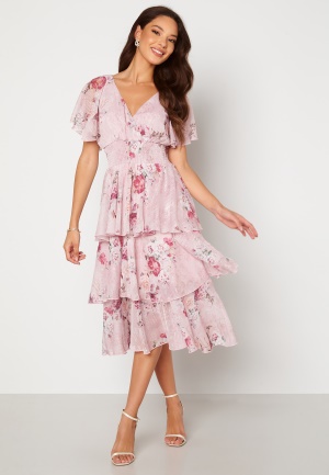 Se Goddiva Floral Flutter Tiered Midi Dress Blush XS (UK8) ved Bubbleroom