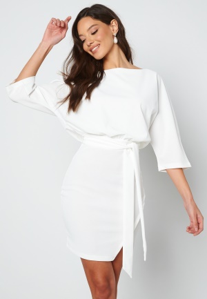 Se Bubbleroom Occasion Knot Slit Short Dress White 38 ved Bubbleroom