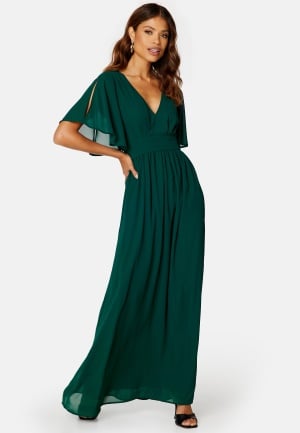 Se Bubbleroom Occasion Butterfly Sleeve Chiffon Gown Dark green 46 ved Bubbleroom