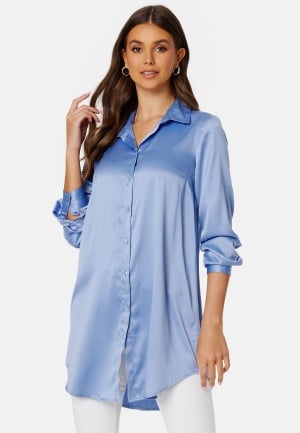 Se BUBBLEROOM Nicole long shirt Light blue 34 ved Bubbleroom