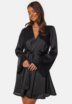 Se BUBBLEROOM Nichelle Knot front Dress Black S ved Bubbleroom