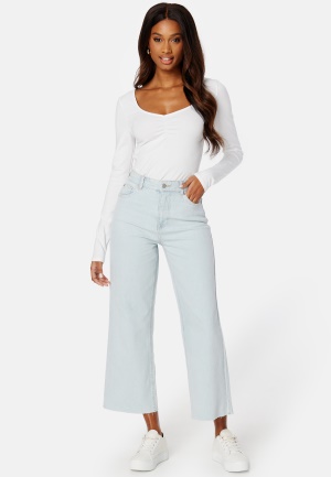 Se BUBBLEROOM Cropped Wide Jeans Light denim 34 ved Bubbleroom