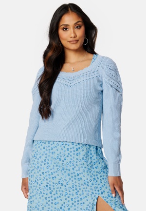 Se VILA Emmy Sweetheart L/S Knit Top Kentucky blue XS ved Bubbleroom