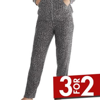 Se Damella Knitted Lounge Pants Leopard Medium Dame ved Timarco