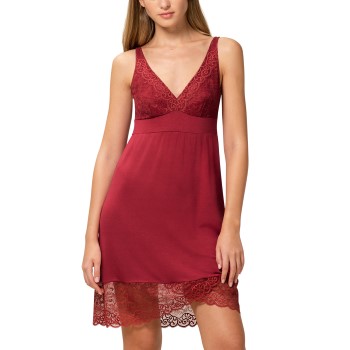 Se Triumph Lounge Me Amourette NDK New Fit Nightdress Rød viskose 40 Dame ved Timarco