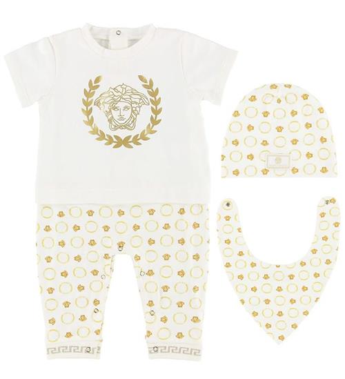 Se Versace Young Versace GaveÃ¦ske - Heldragt/Hue/HagesmÃ¦k - Hvid/Guld ved KidsWorld