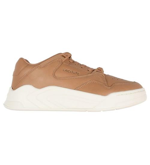 Se Lacoste Lacoste Sko - Court Slam - Tan/Offwhite ved KidsWorld