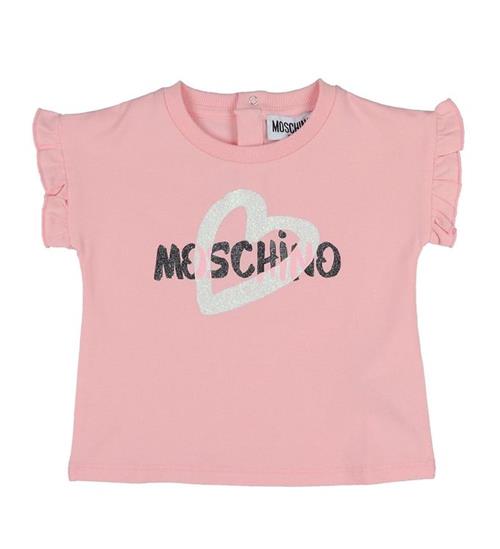 Se Moschino T-shirt - LyserÃ¸d m. Logo ved KidsWorld