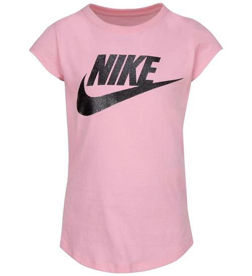 Se Nike Nike T-shirt - Futura - Just Pink ved KidsWorld