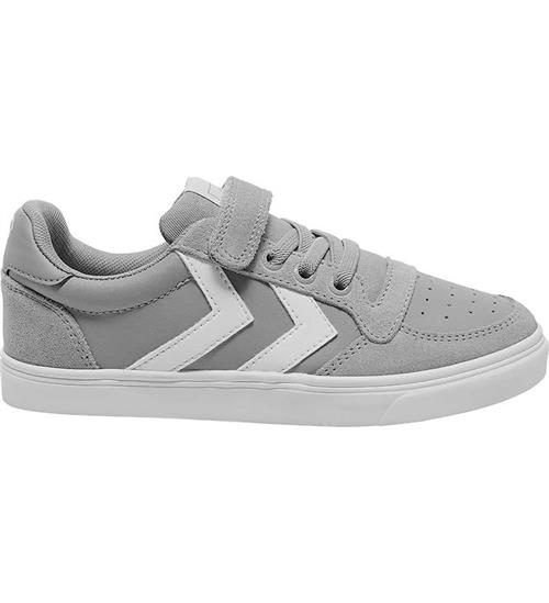 Se Hummel Hummel Sko - Slimmer Stadil Leather Low Jr. - Alloy ved KidsWorld