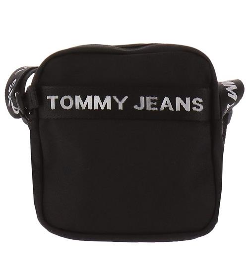 Se Tommy Hilfiger Tommy Hilfiger Skuldertaske - Essential - Black ved KidsWorld