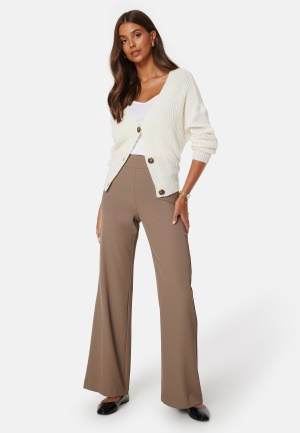 Se BUBBLEROOM Odelle Wide High Waist Pants Nougat 34 ved Bubbleroom