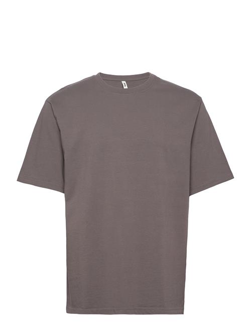 Se Enkel Studio Esleaf Ss T-Shirt - Organic M Enkel Studio Grey ved Booztlet