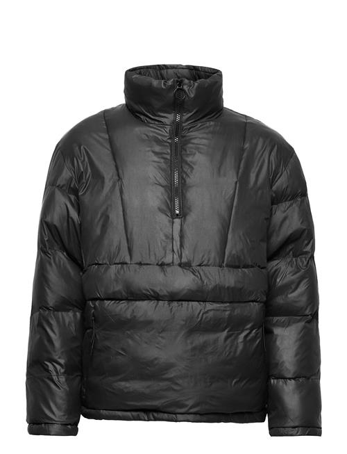 Se Shu Anorak Jacket W Shu Black ved Booztlet