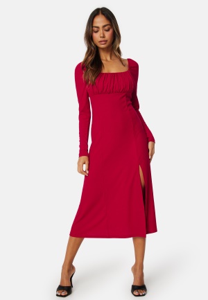 Se BUBBLEROOM Square Neck Midi Dress Red XS ved Bubbleroom