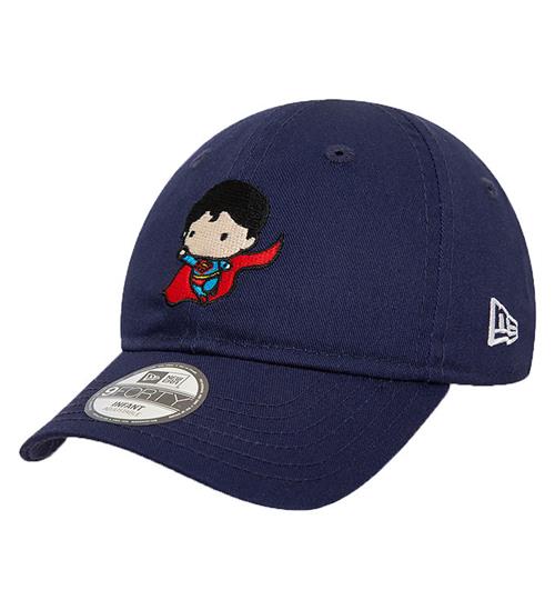 Se New Era New Era Kasket - 9Forty - Superman - Navy ved KidsWorld