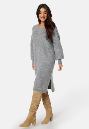 Se Pieces Fea LS V-Neck Knit Dress Dark Grey Melange S ved Bubbleroom