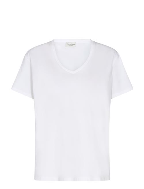 Se Bruun & Stengade Bs Adrianne Regular Fit T-Shirt Bruun & Stengade White ved Booztlet