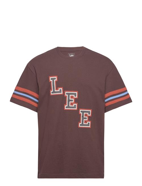 Se Lee Jeans Seasonal Ss Tee Lee Jeans Brown ved Booztlet