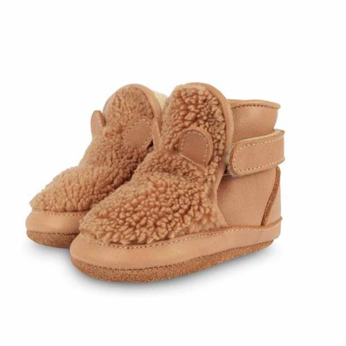 Se Donsje Amsterdam Richy Teddy Bear Babyskoer Light Maple Curly Faux Fur | Beige | 6-12 months ved Babyshop