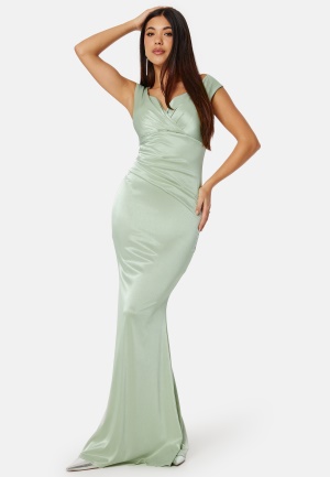 Se Goddiva Satin Bardot Pleat Maxi Dress Sage Green S (UK10) ved Bubbleroom