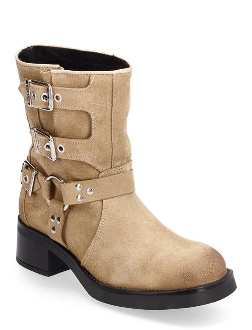 Se Steve Madden Becase Boot Steve Madden Beige ved Booztlet