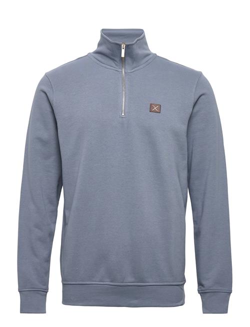 Se Clean Cut Copenhagen Basic Organic 1/2 Zip Sweat Clean Cut Copenhagen Blue ved Booztlet