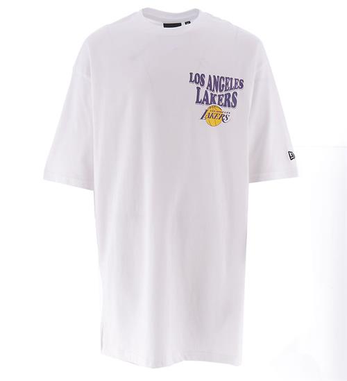 Se New Era New Era T-Shirt - Lakers - Hvid ved KidsWorld