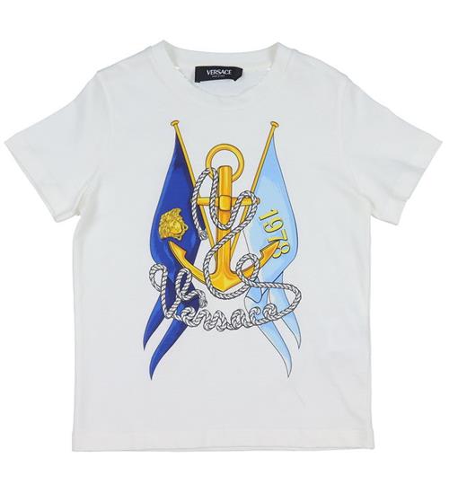 Se Versace T-shirt - Hvid/BlÃ¥ m. Faner ved KidsWorld