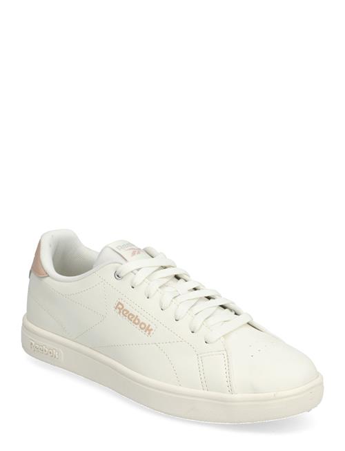 Se Reebok Classics Reebok Court Clean Reebok Classics Beige ved Booztlet