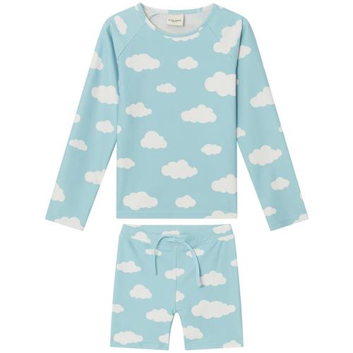 Kuling Rhodes Mønstret UV-sæt Med Skyer Dove Blue 122/128 cm  Blå  122/128 cm  Unisex