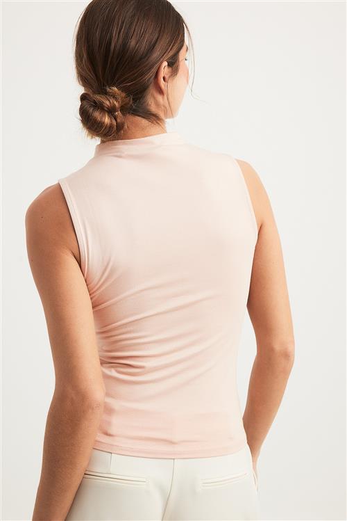 NA-KD Soft Line ærmeløs top - Pink