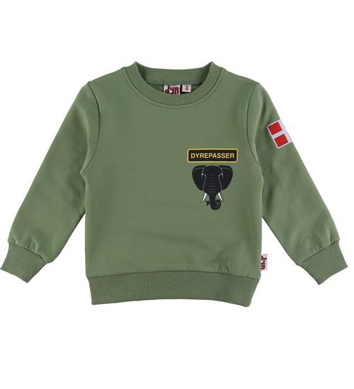 Se DYR-Cph Sweatshirt - Dyrepasser - Sage Elefant ved KidsWorld