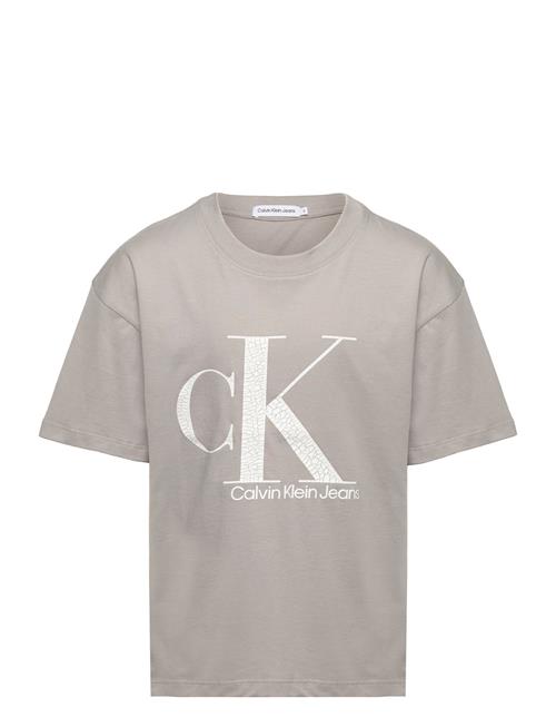 Se Calvin Klein Marble Monogram Ss T-Shirt Calvin Klein Grey ved Booztlet