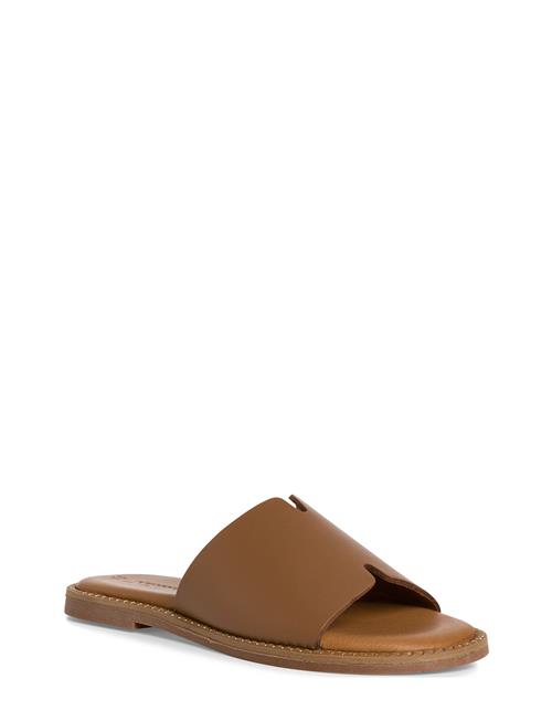 Se Tamaris Women Slides Tamaris Brown ved Booztlet