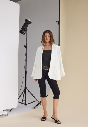 Se Bubbleroom Occasion Oversized Blazer  White 38 ved Bubbleroom