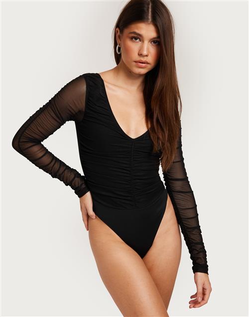 Nelly - Sort - Mesh Ruched Bodysuit