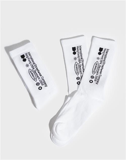 Se Woodbird WBTennis Tech Socks Sokker White ved NLY Man