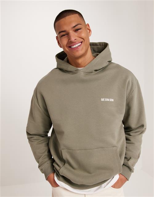 Que Sera Sera Virgil Hoodie Hoodies Vetiver