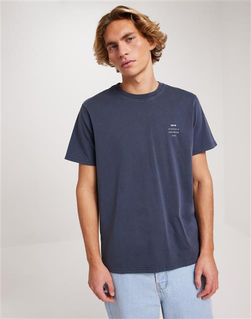 Neuw Organic Neuw Band Tee Kortærmede t-shirts Dark Navy