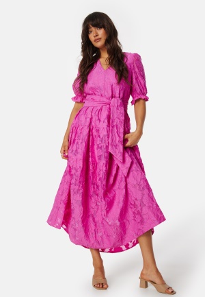 Se SELECTED FEMME Sflcathi-Sadie Ankle Dress Phlox Pink 36 ved Bubbleroom