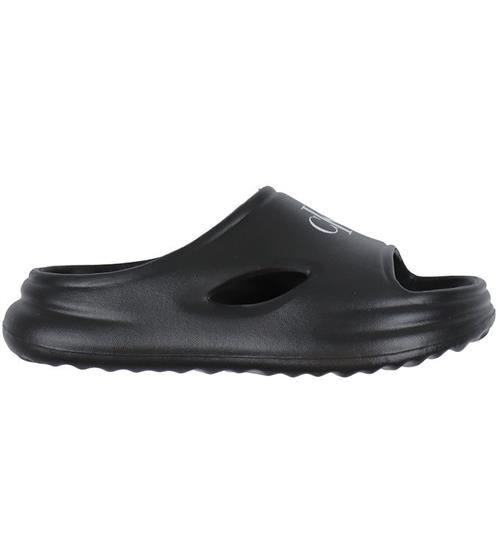 Se Calvin Klein Badesandaler - Foam Slide - Sort ved KidsWorld