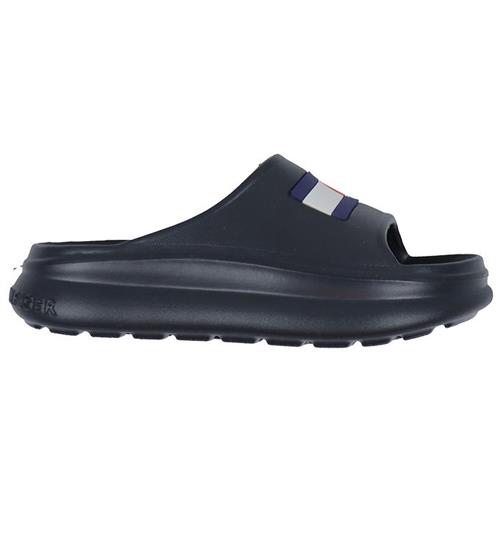 Se Tommy Hilfiger Badesandaler - Foam Slide - Navy ved KidsWorld