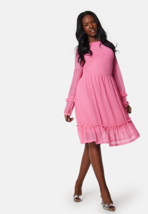 Se ONLY Onlnaja L/S Baloon Dress Sachet Pink M ved Bubbleroom