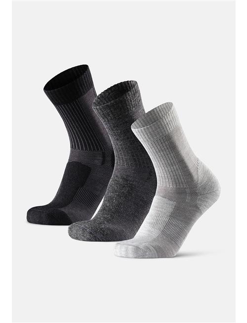 Se Danish Endurance Hiking Light Socks 3-Pack Danish Endurance Grey ved Booztlet