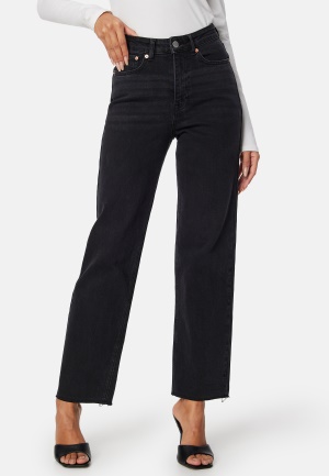 Se Happy Holly High Straight Ankle Jeans Black denim 34 ved Bubbleroom