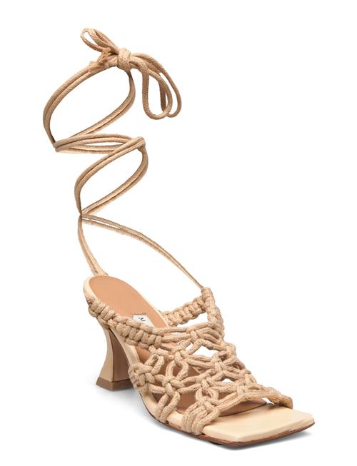 Se MIISTA Stephanie Coffee Milk Sandals MIISTA Beige ved Booztlet